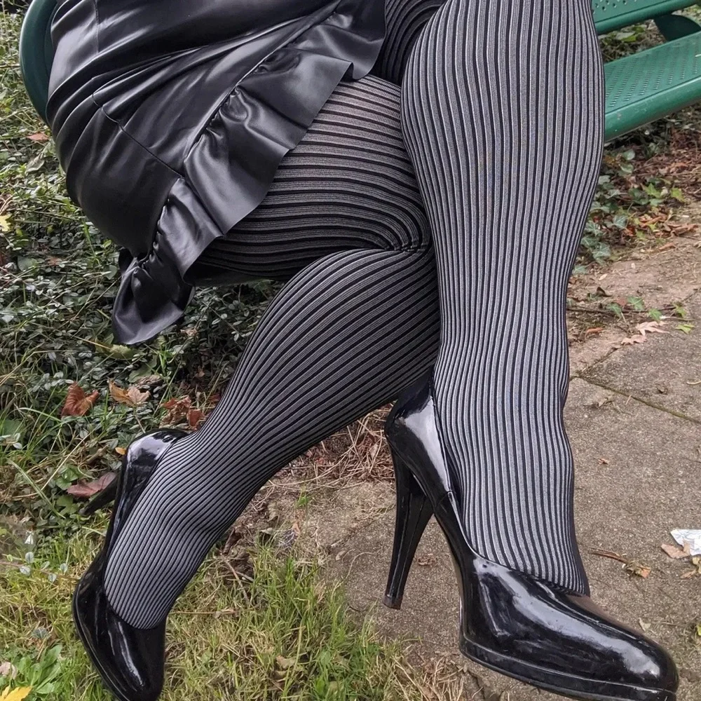 SNAG TIGHTS - Ribbed Tights - Stormy- Size E - Picture 2 of 9